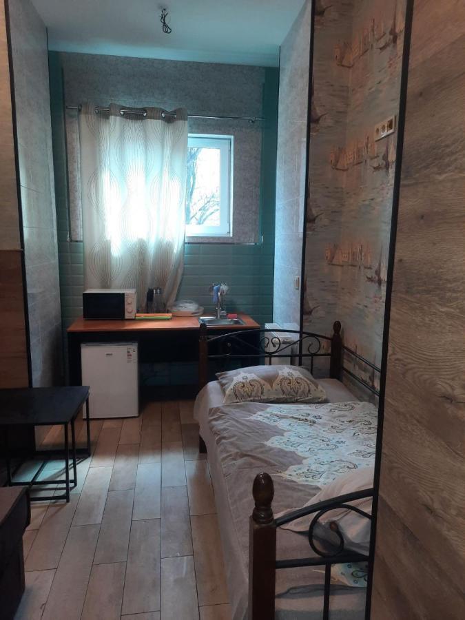 Hostel Voyage Киев Экстерьер фото