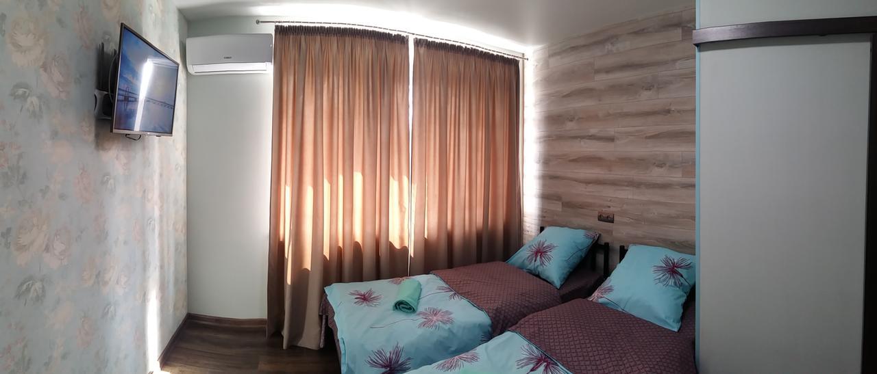 Hostel Voyage Киев Экстерьер фото